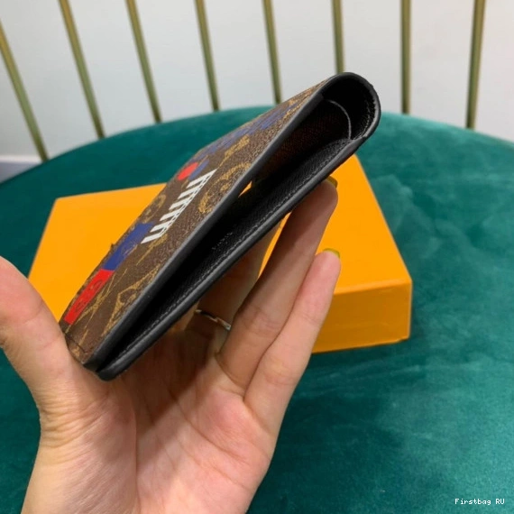 First bag VUITTON MULTIPLE WALLET LOUIS 0807
